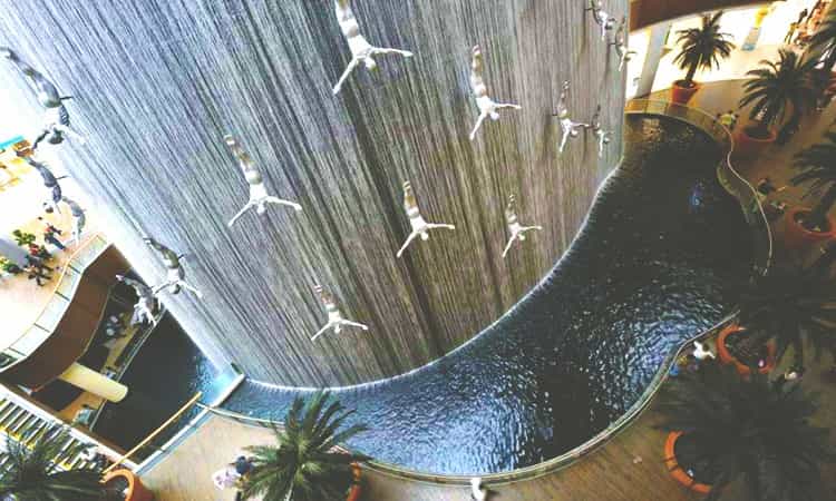 Dubai-mall-waterval1