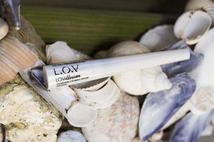 L.O.V LovIllusion Holographic Eyeliner