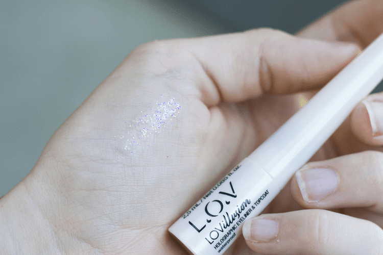 L.O.V LovIllusion Holographic Eyeliner