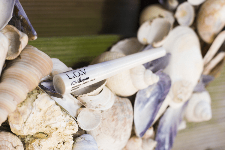 L.O.V LovIllusion Holographic Eyeliner