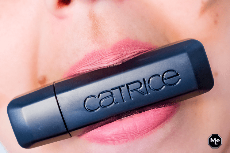 Catrice Demi Matt Lipstick 030 verpalling + lips