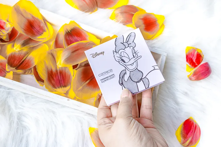 Catrice Disney Minnie & Daisy oogschaduw palette review