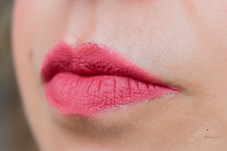 Noosh Coral Kiss Liquid Lip close up lippen 2