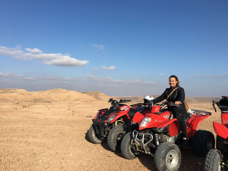 Quad rijden agafay woestijn marrakesh marokko