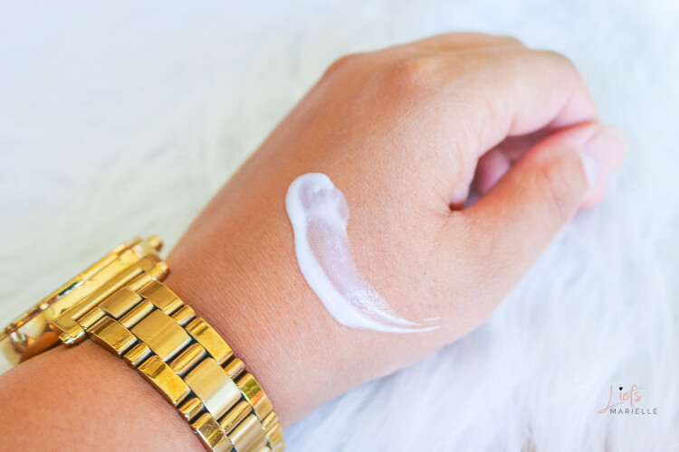 Weleda Citrus bodylotion  swatch